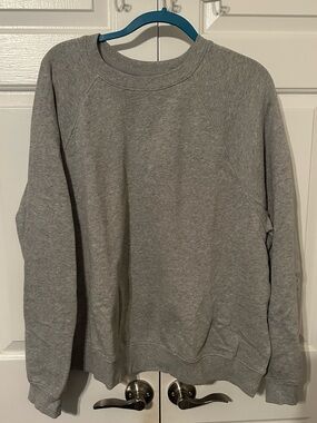 Old Navy Gray Women's Crewneck Sweatshirt